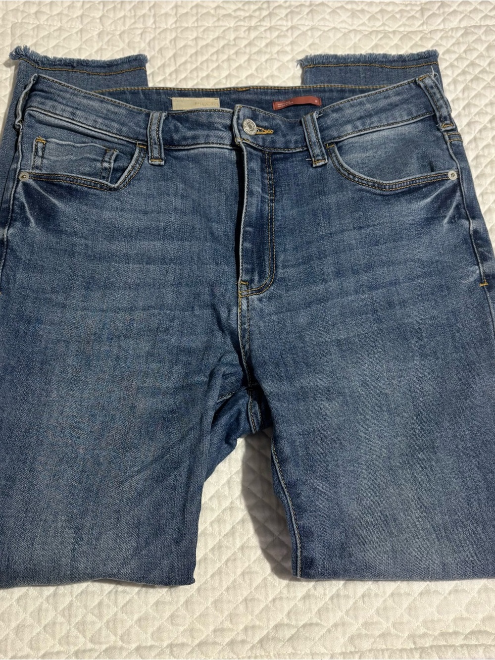 Pilcro Slim Straight Women’s Jeans in Medium Blue Wash Sz 30